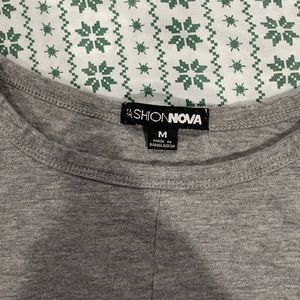 Holly twist front tee